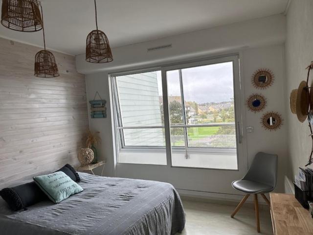 La Plage - Appartement Vue Mer Courseulles-sur-Mer Luaran gambar